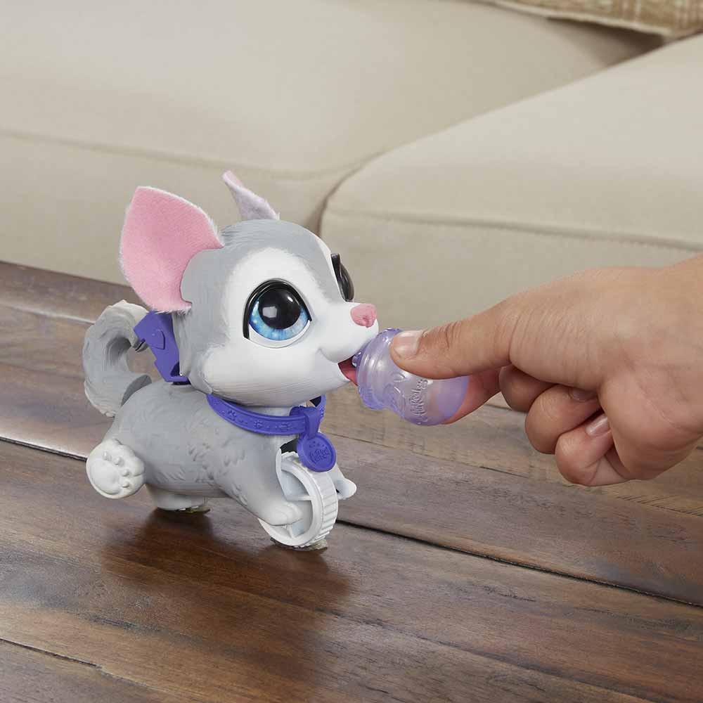 FurReal Peealots mali ljubljenček haski 