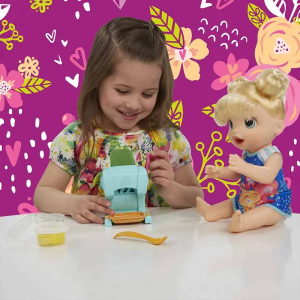 Baby Alive punčka oblikuj prigrizke 